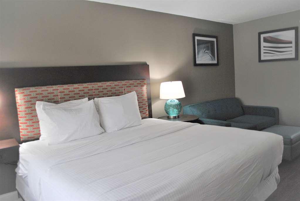Hotel Western Executive Residency *