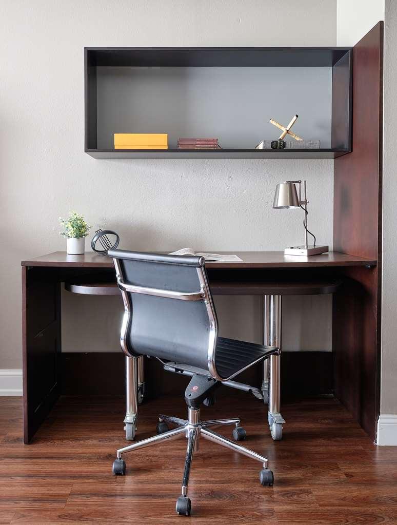 Western Executive Residency Hotel *